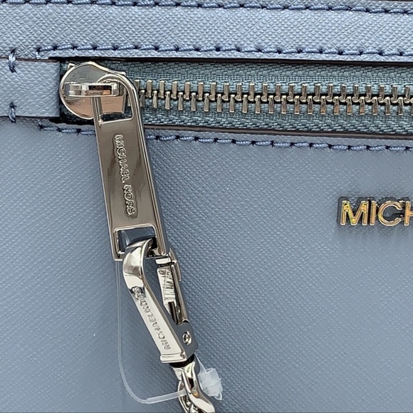MICHAEL KORS LARGE Saffiano Leather Crossbody Bag - Picture 12 of 16